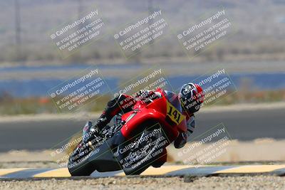 media/Apr-10-2022-SoCal Trackdays (Sun) [[f104b12566]]/Turn 14 (10am)/